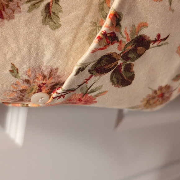 Tuckernuck Romantic Floral Full Length Florence Pants - Picture 8 of 13